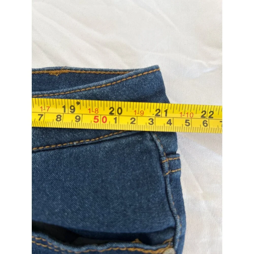 Ellen Tracy Plus size 22W Jocelyn  Dark Wash denim  Jeans - Picture 9 of 10